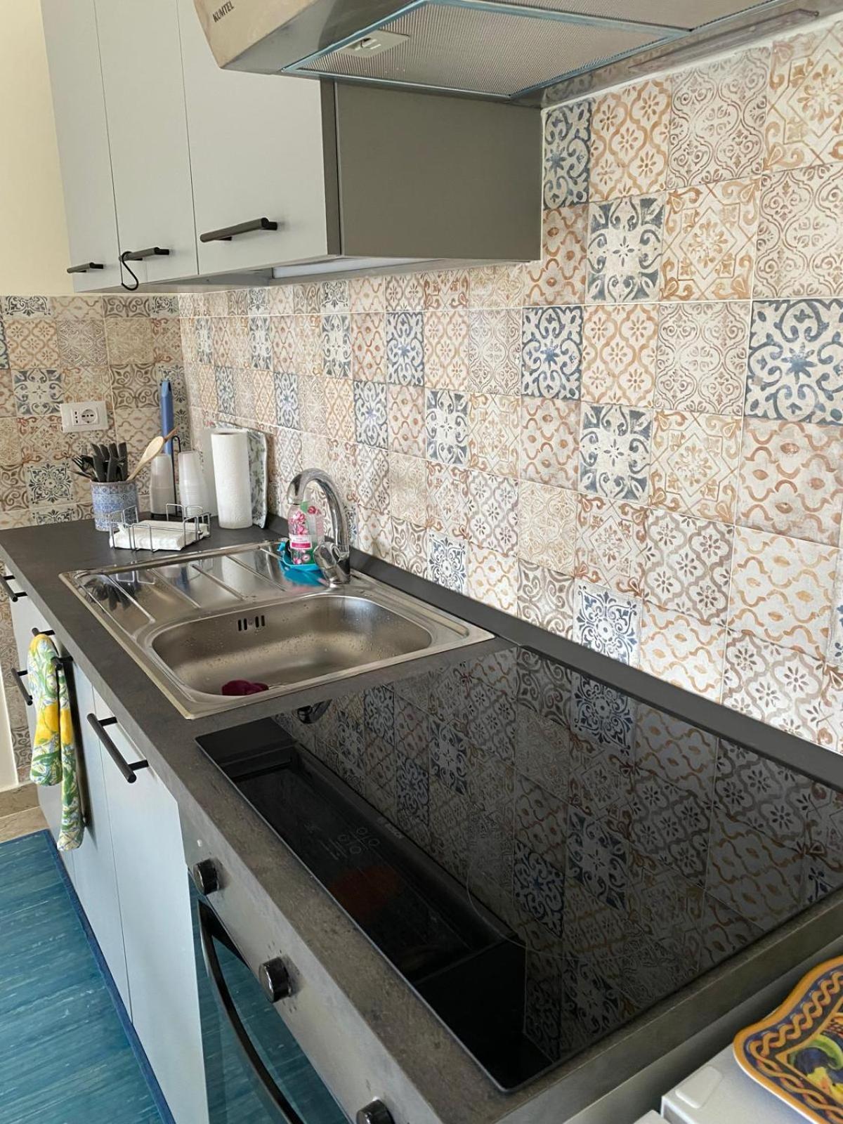 Apartamento La Casa Di Gus Palermo Exterior foto